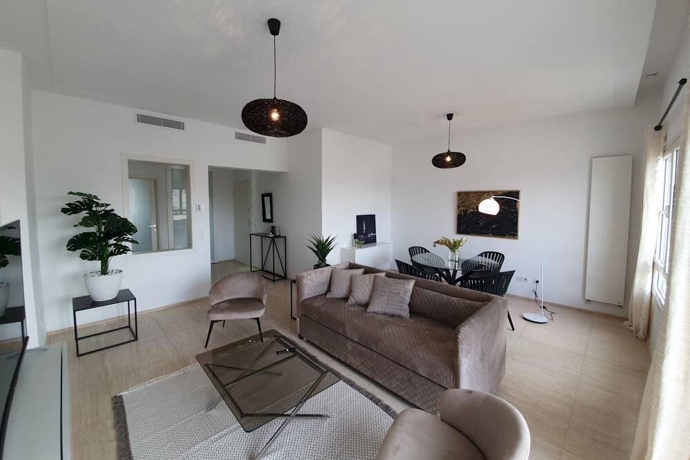 Photo of Livingroom in Les Berges Du Lac II
