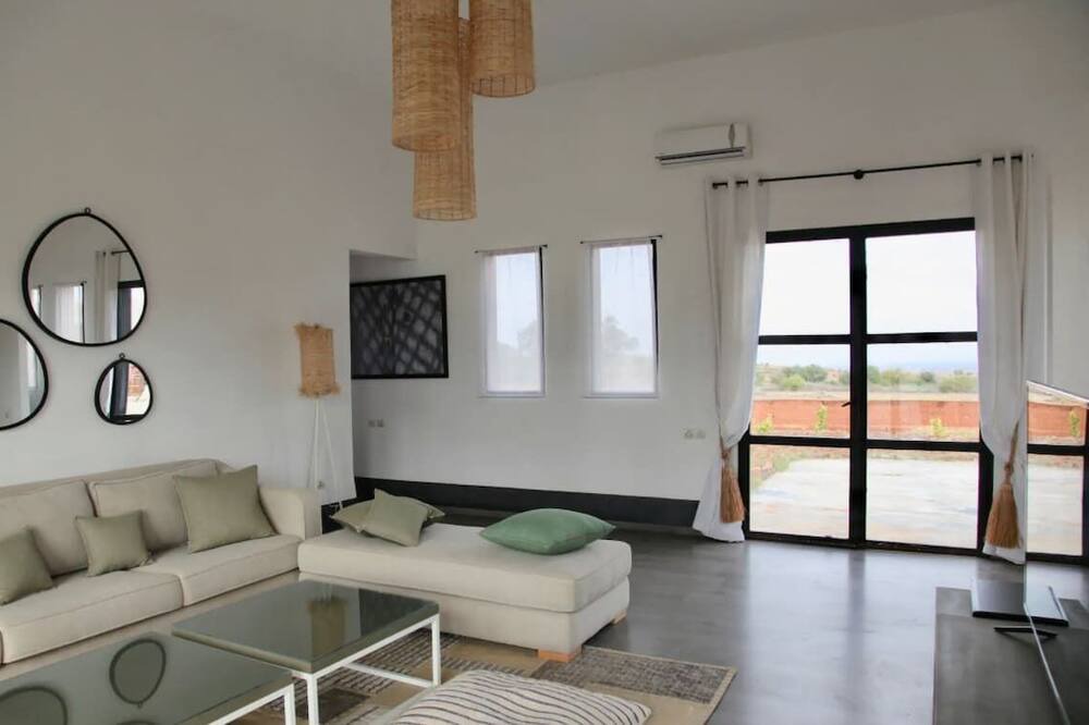 Photo of Livingroom in Iguerferouane