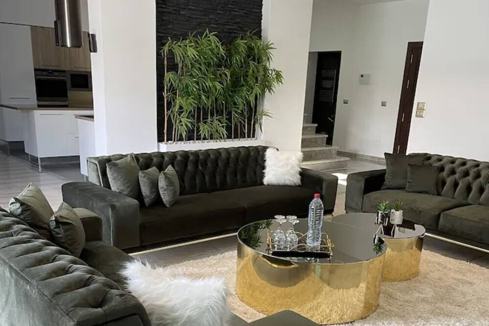 Photo of Livingroom in Tunis Centre