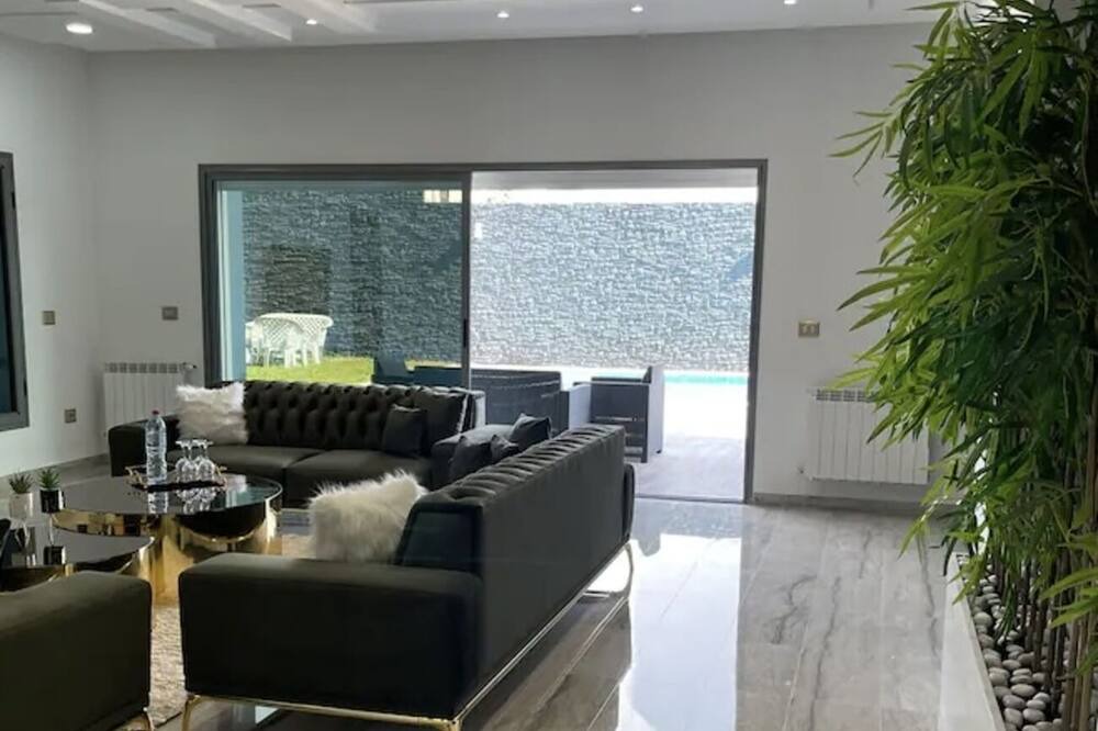 Photo of Livingroom in Tunis Centre