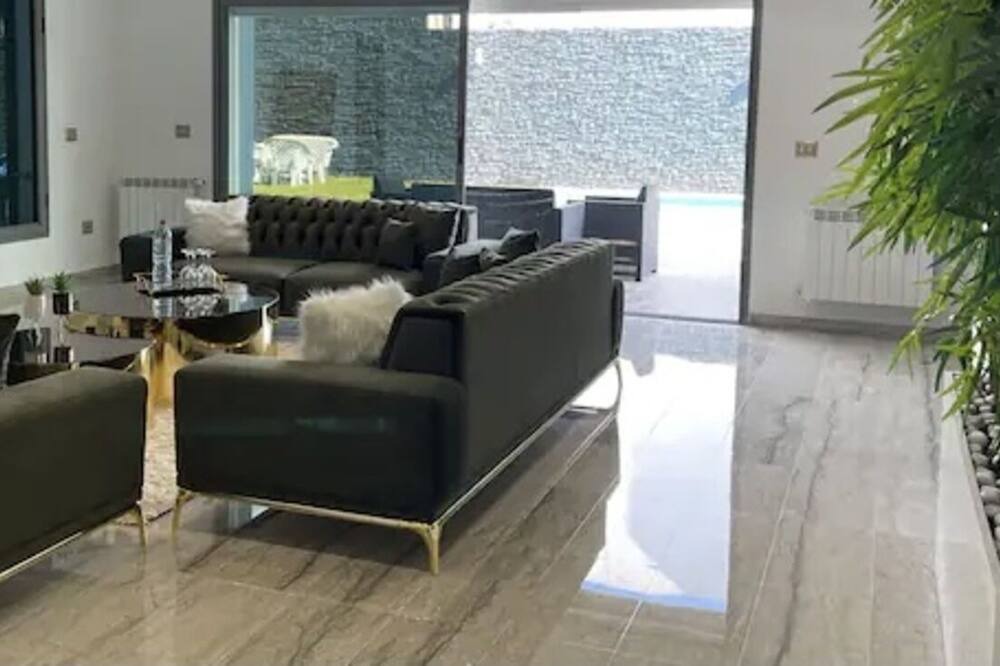 Photo of Livingroom in Tunis Centre