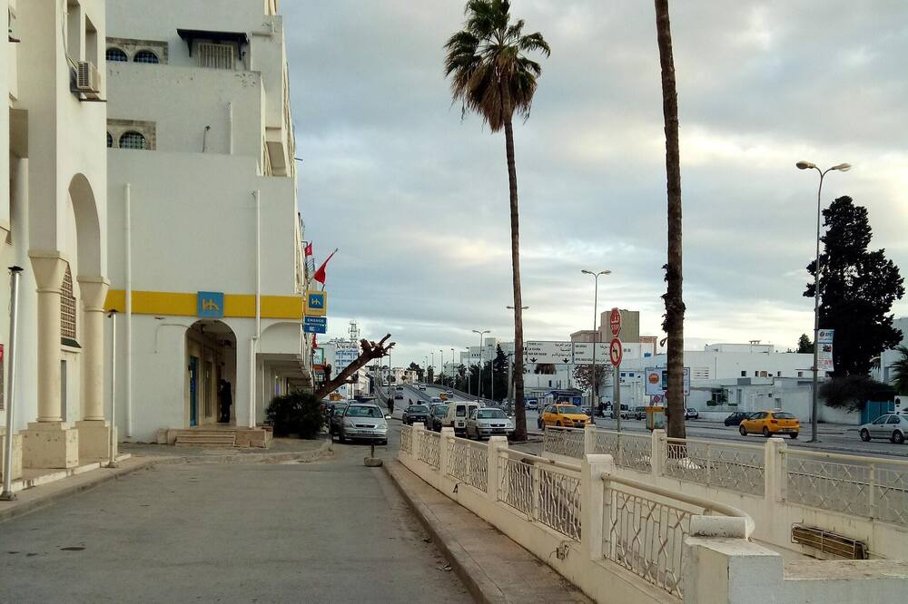 Photo of Others in Bab Lakouas