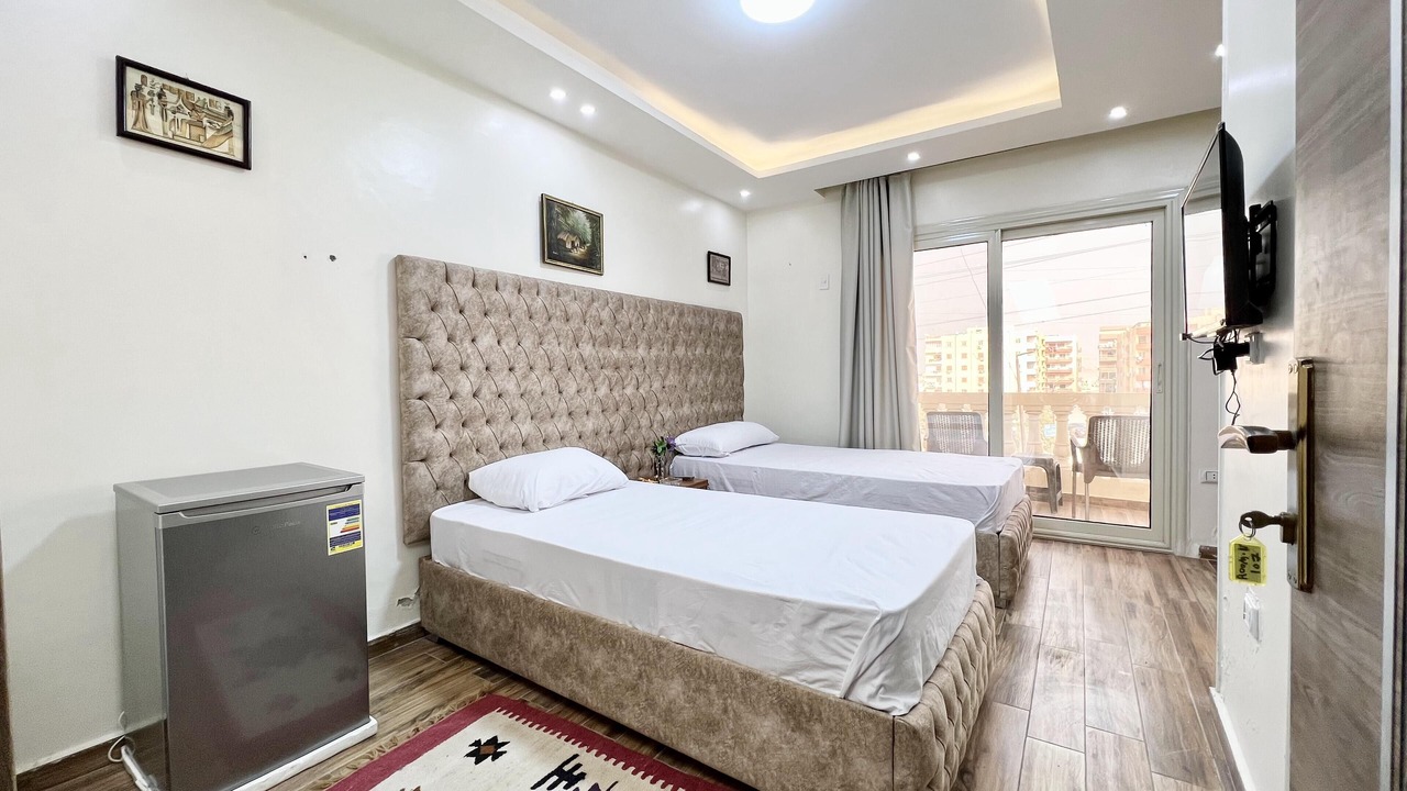 Photo of Bedroom in Pyramids Gardens