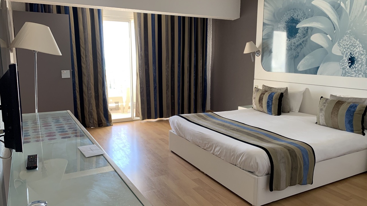 Photo of Bedroom in Sqanes