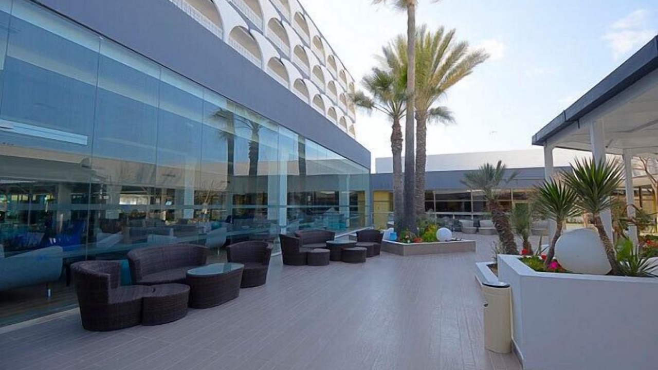 Photo of Outdoor in Sqanes