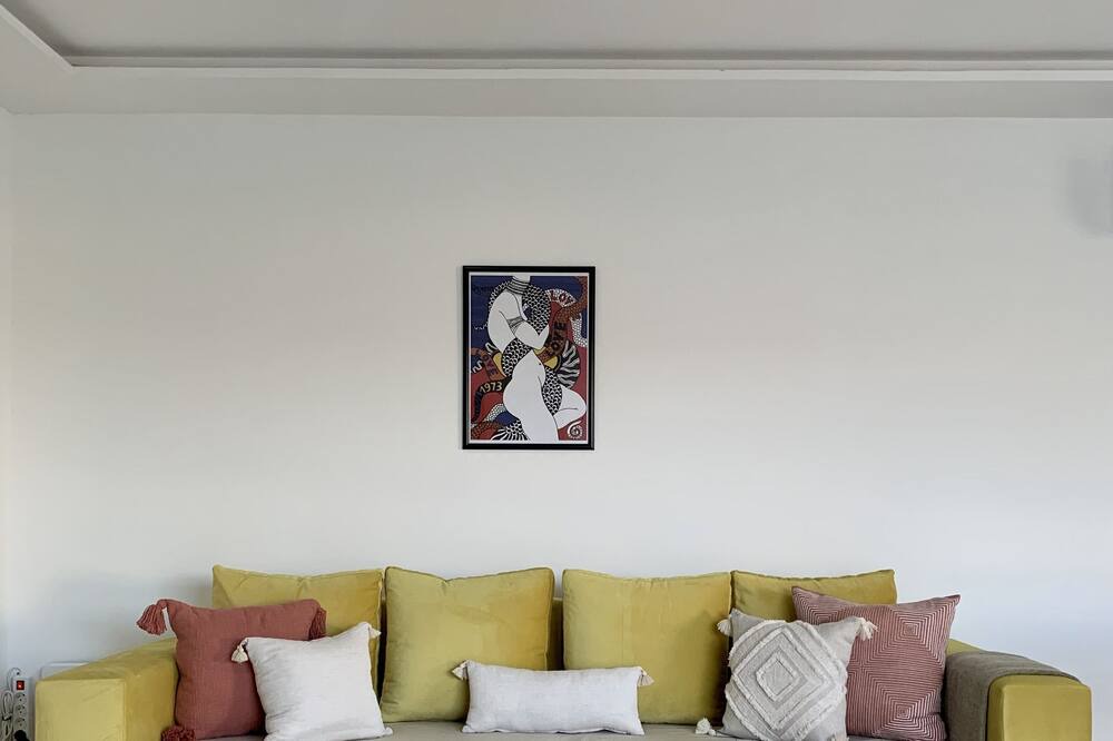Photo of Livingroom in Beni Maaguel
