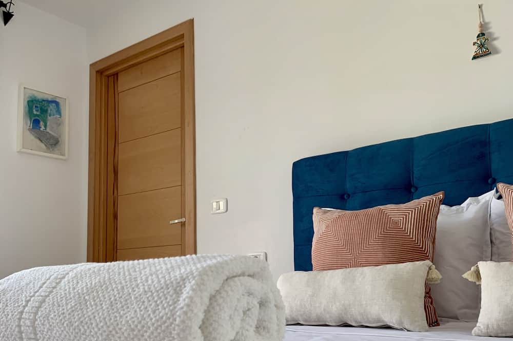 Photo of Bedroom in Beni Maaguel