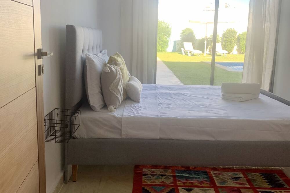 Photo of Bedroom in Beni Maaguel