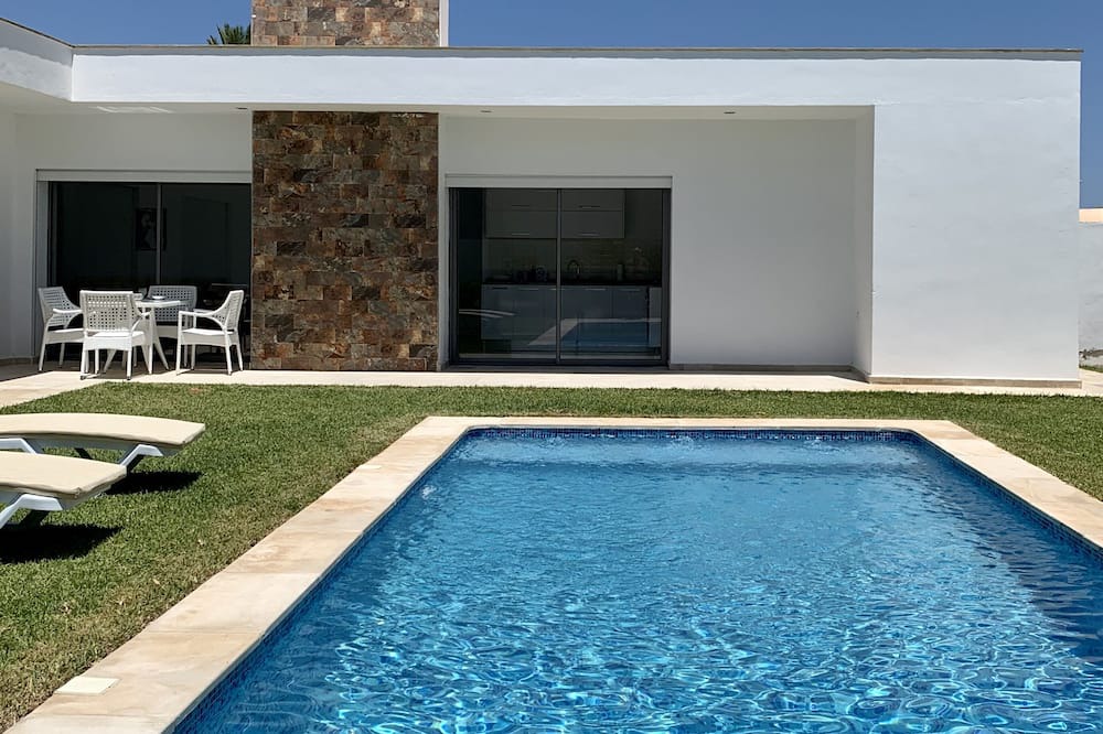 Photo of Outdoor in Beni Maaguel