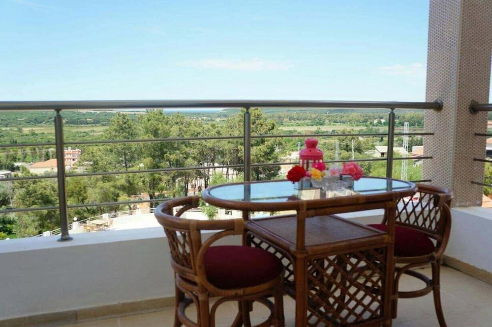 Photo of Patio Balcony in Ain al-Sabah