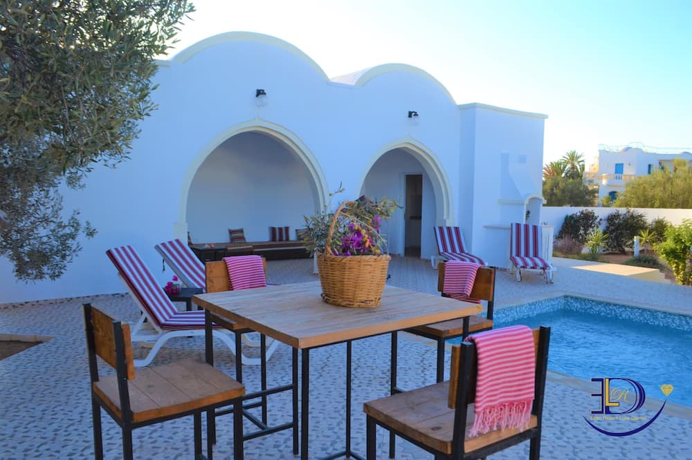 Photo of Patio Balcony in Aghir