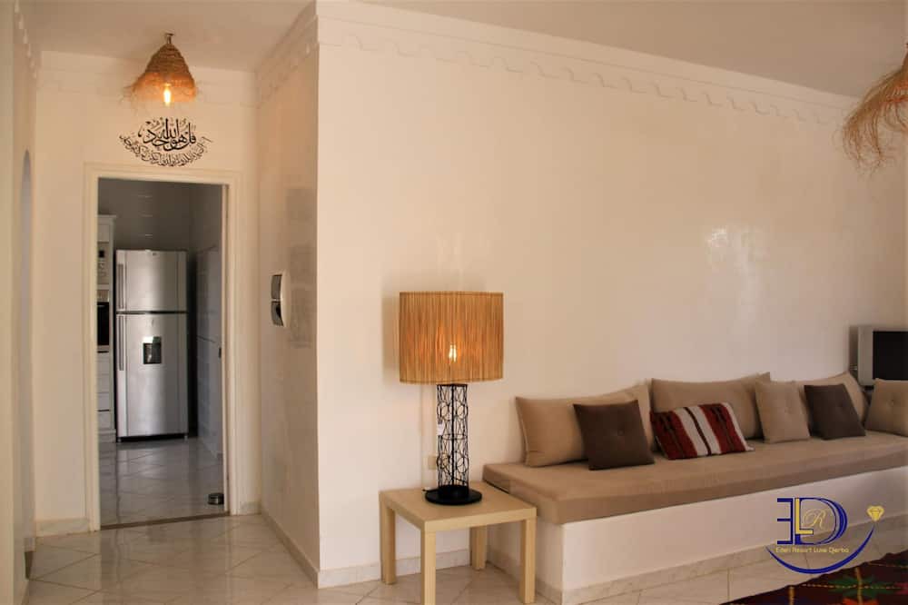 Photo of Livingroom in Aghir