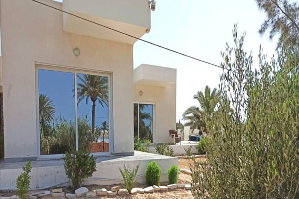 Photo of Outdoor in Houmt Arbah