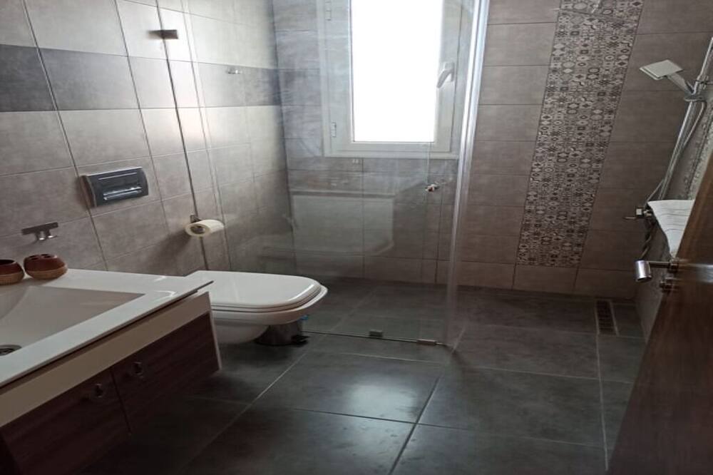 Photo of Bathroom in Houmt Arbah
