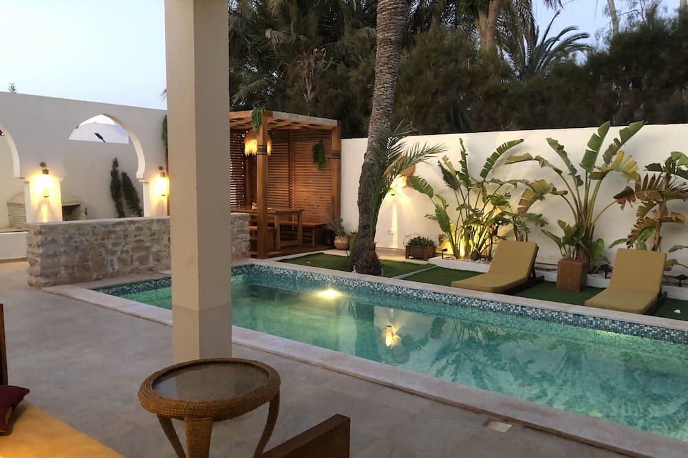 Photo of Outdoor in Aghir