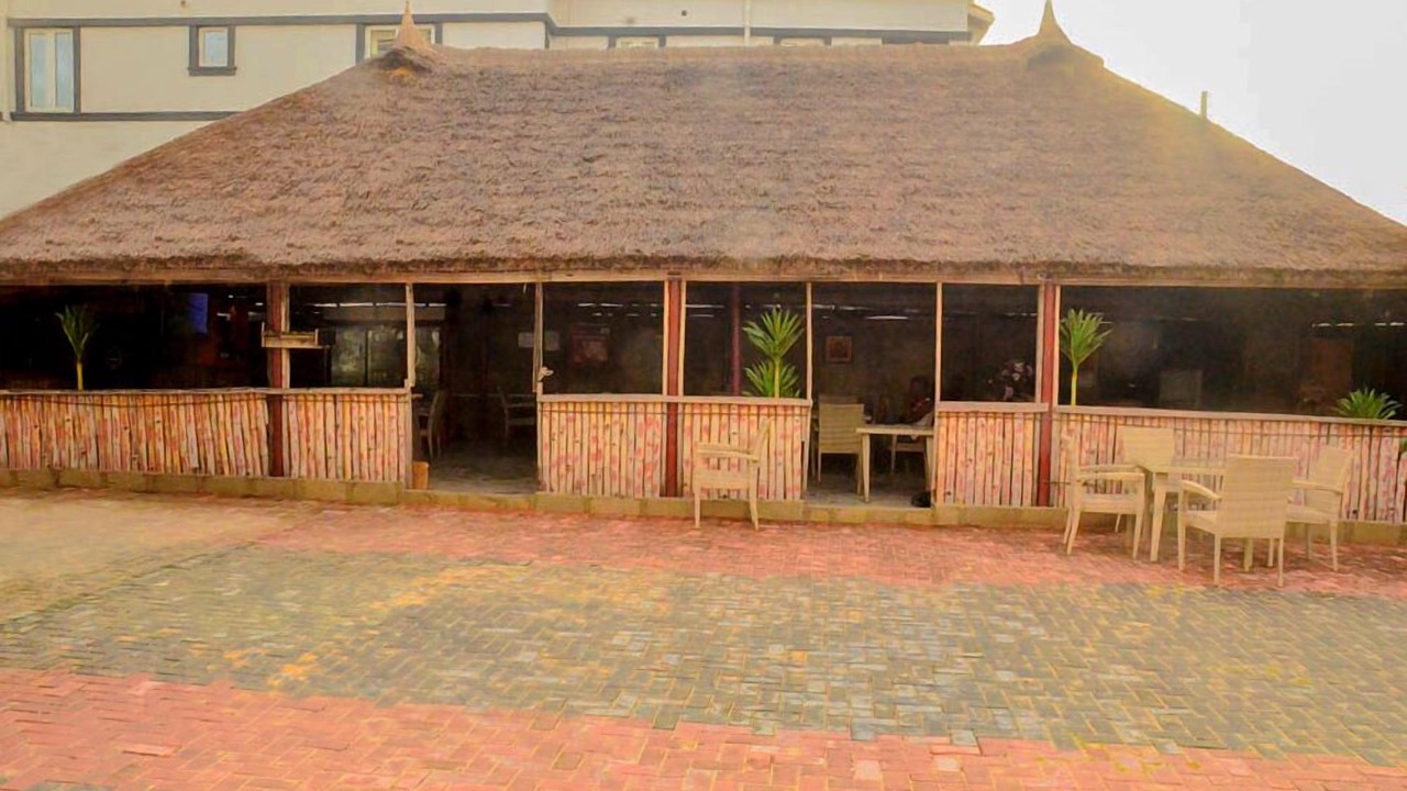 Photo of Others in Ofin