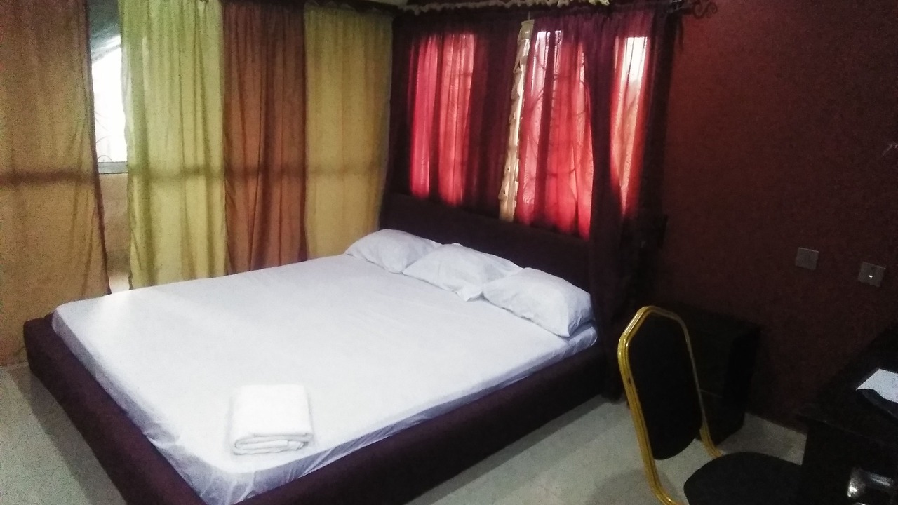 Photo of Bedroom in Badagry