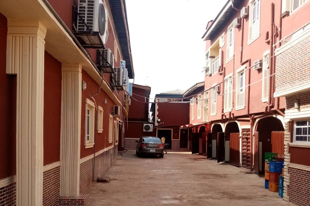 Photo of Outdoor in Ikotun