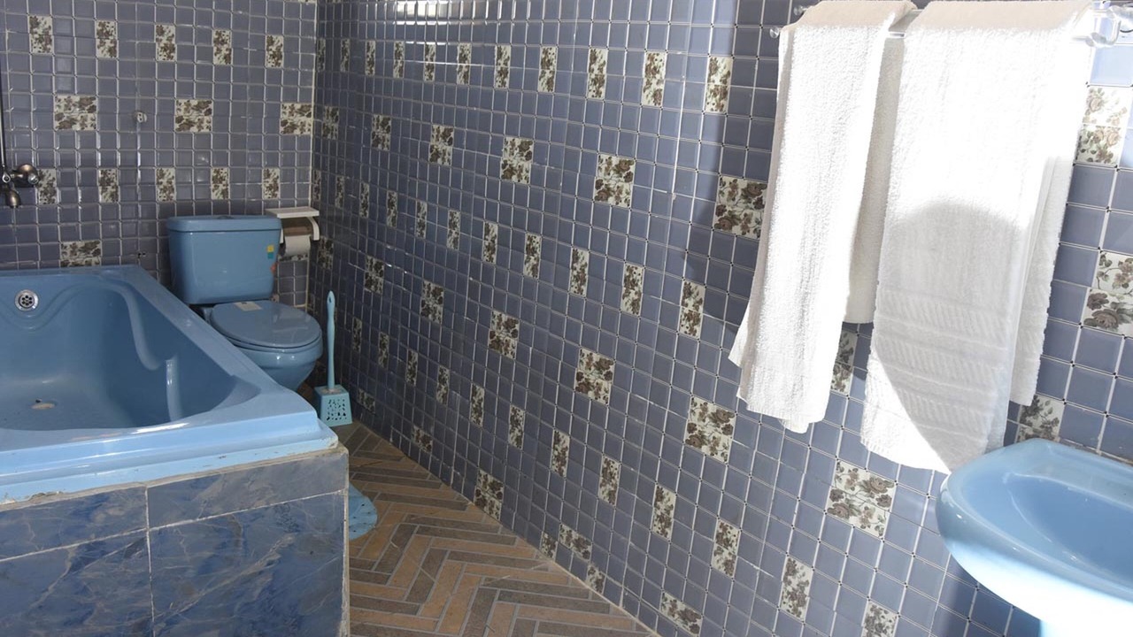 Photo of Bathroom in Epetu