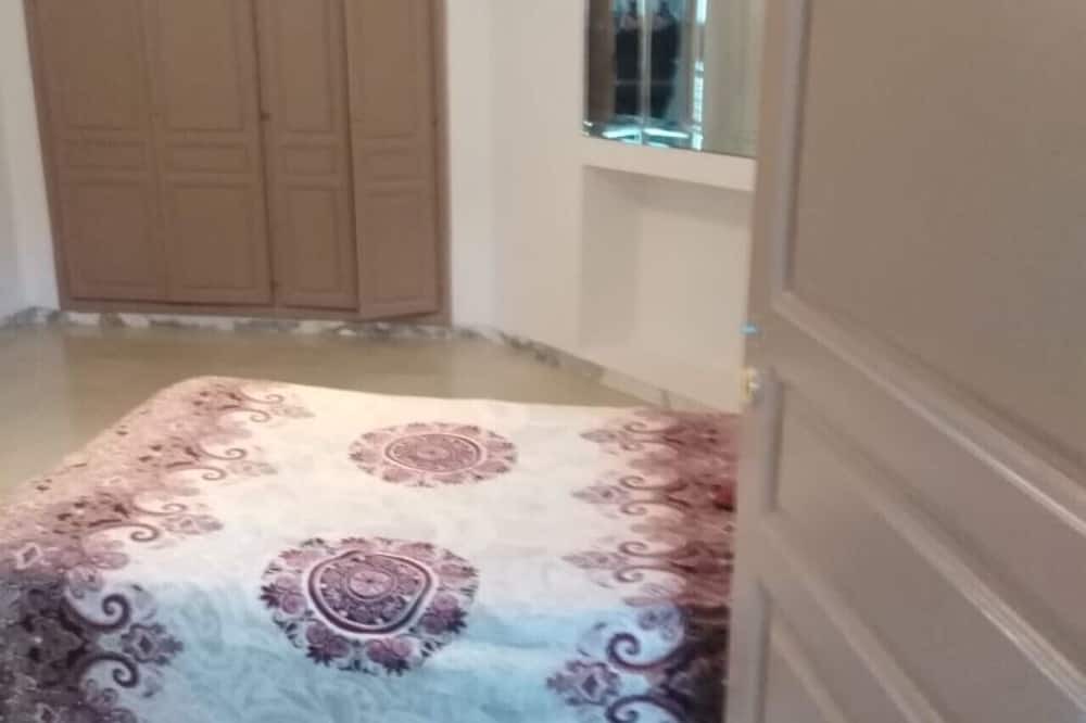 Photo of Bedroom in Ennasr