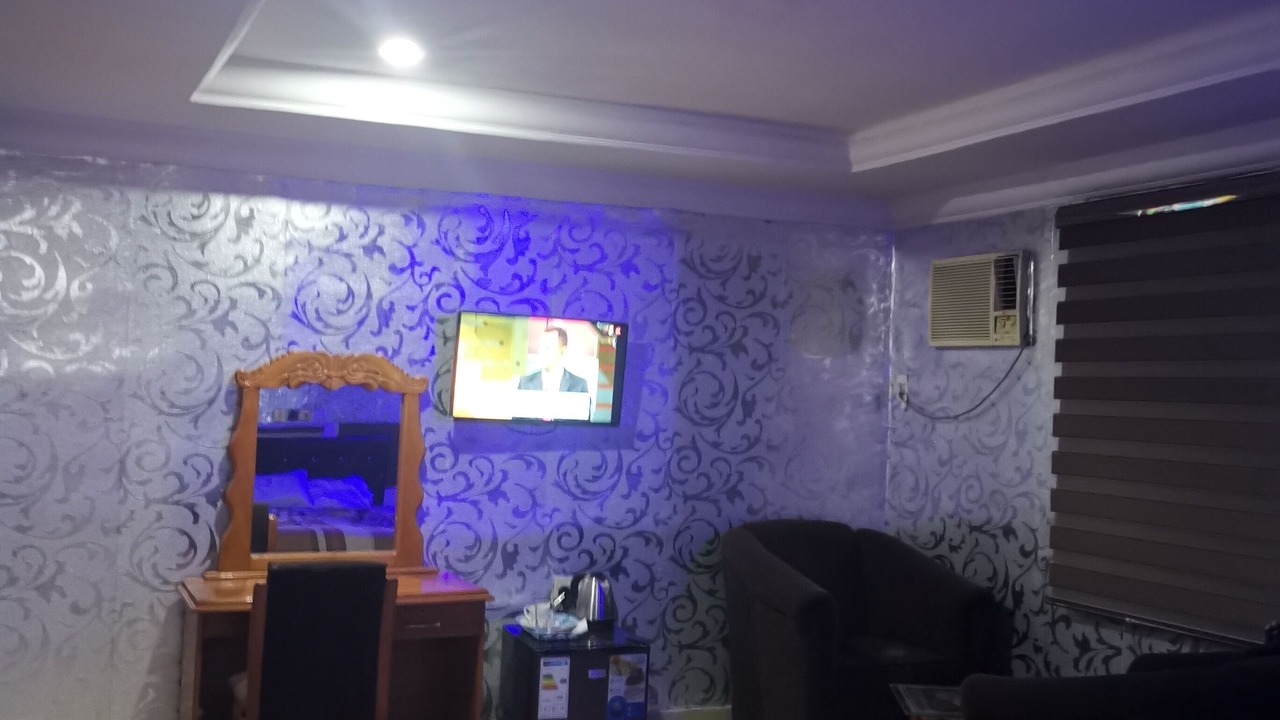 Photo of Bedroom in Ife