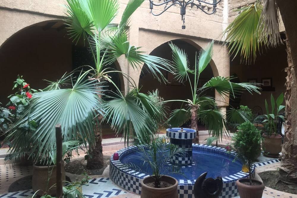 Photo of Outdoor in Hassilabied
