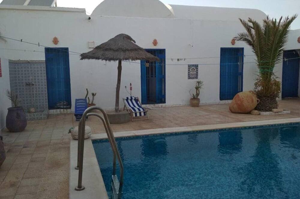 Photo of Outdoor in Houmt Arbah