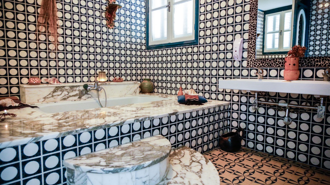 Photo of Bathroom in Jeanne d'Arc