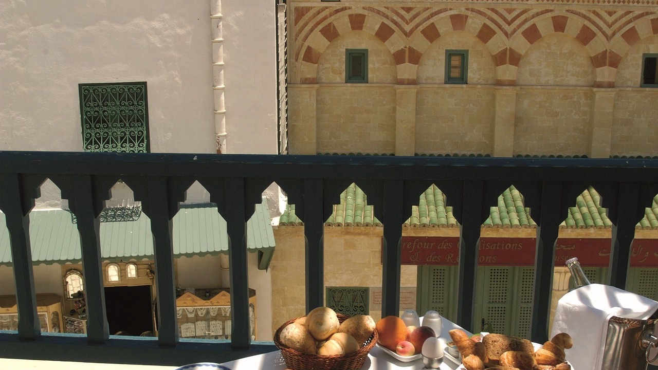 Photo of Others in Yasmine