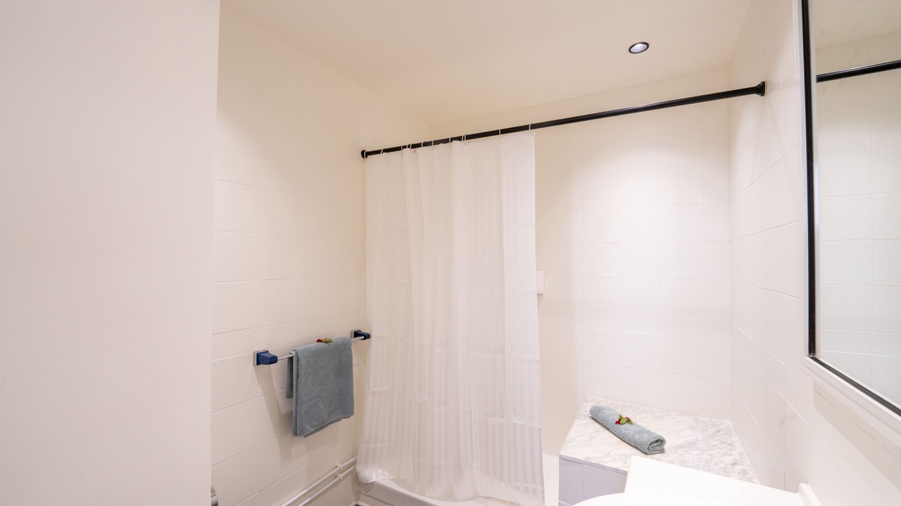 Photo of Bathroom in La Fayette