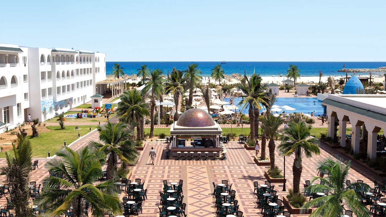 Photo of Outdoor in Yasmine
