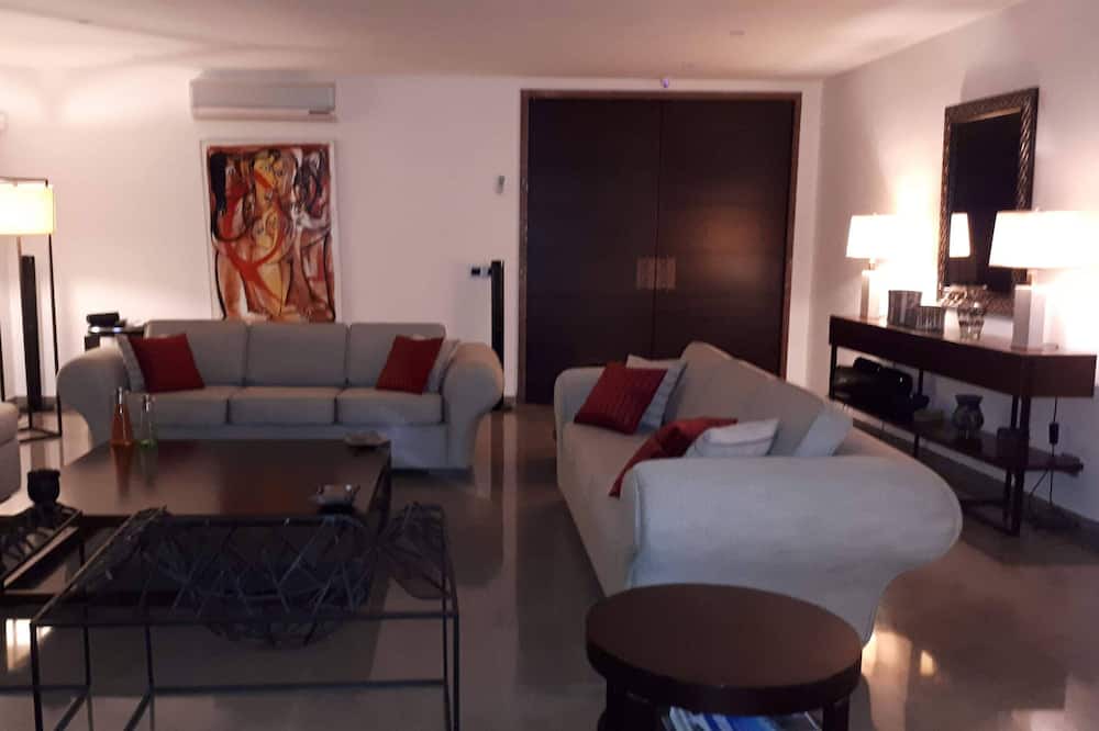 Photo of Livingroom in Triffa