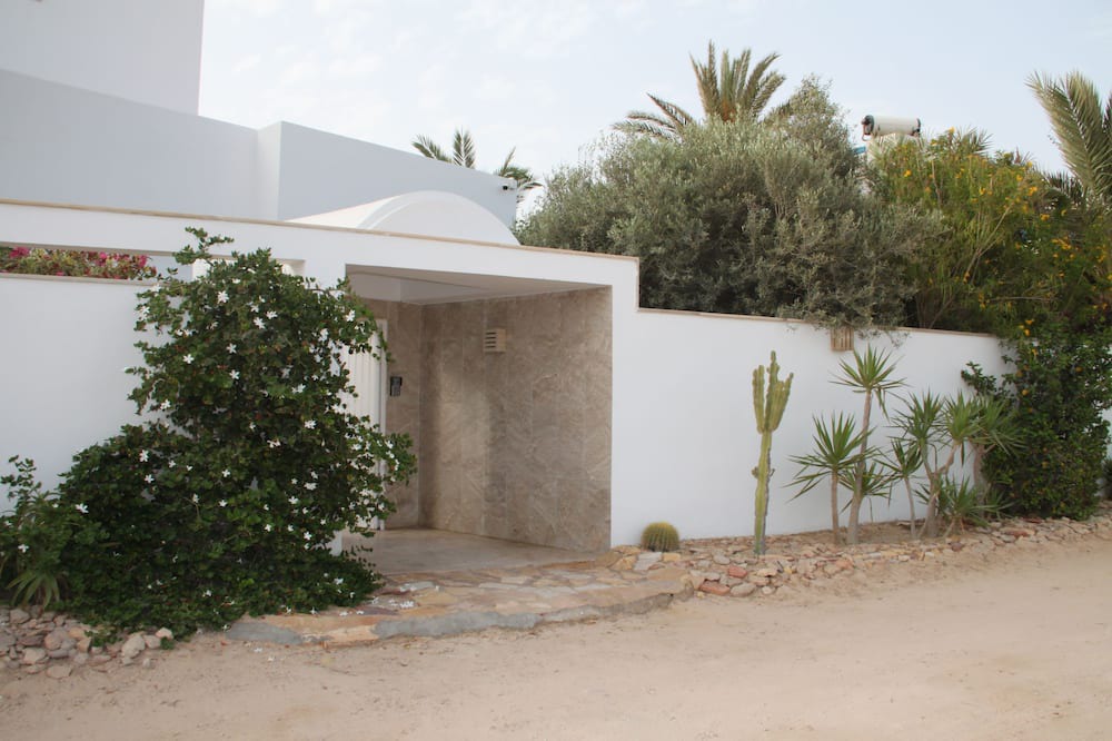 Photo of Outdoor in Triffa