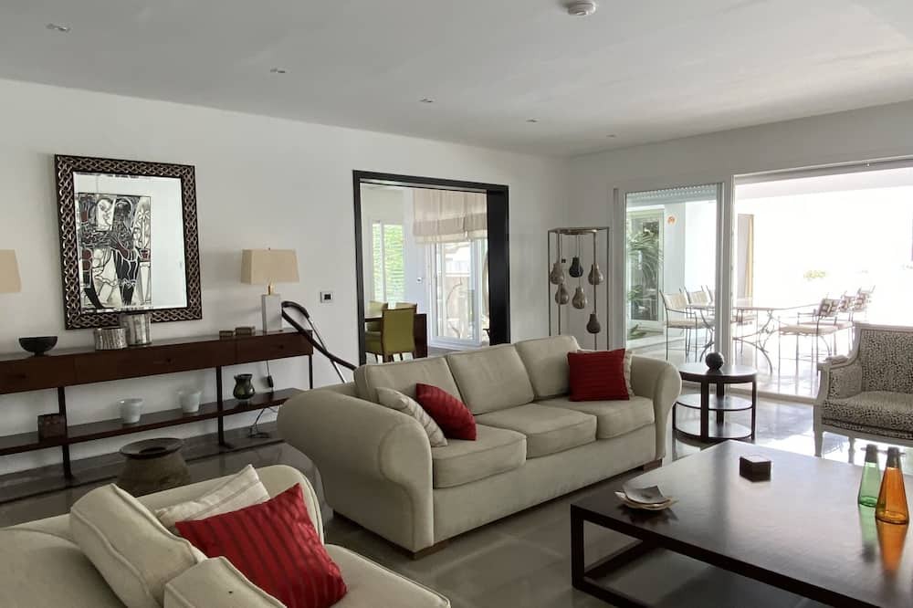 Photo of Livingroom in Triffa