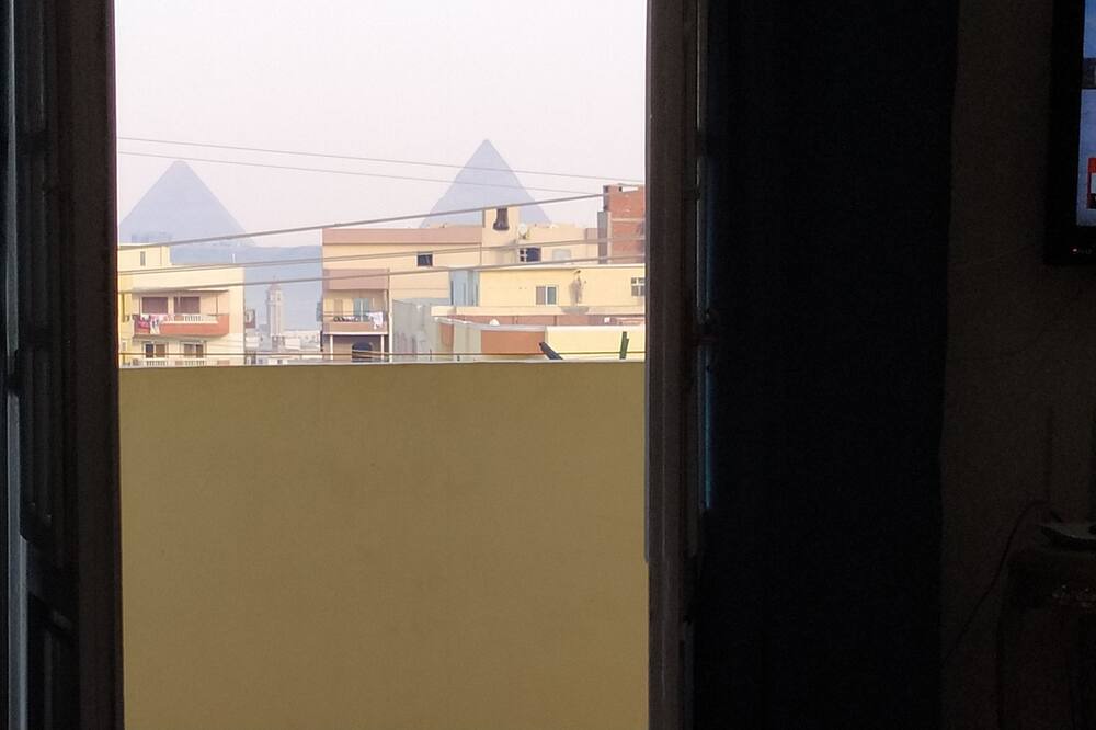 Photo of Bedroom in Pyramids Gardens
