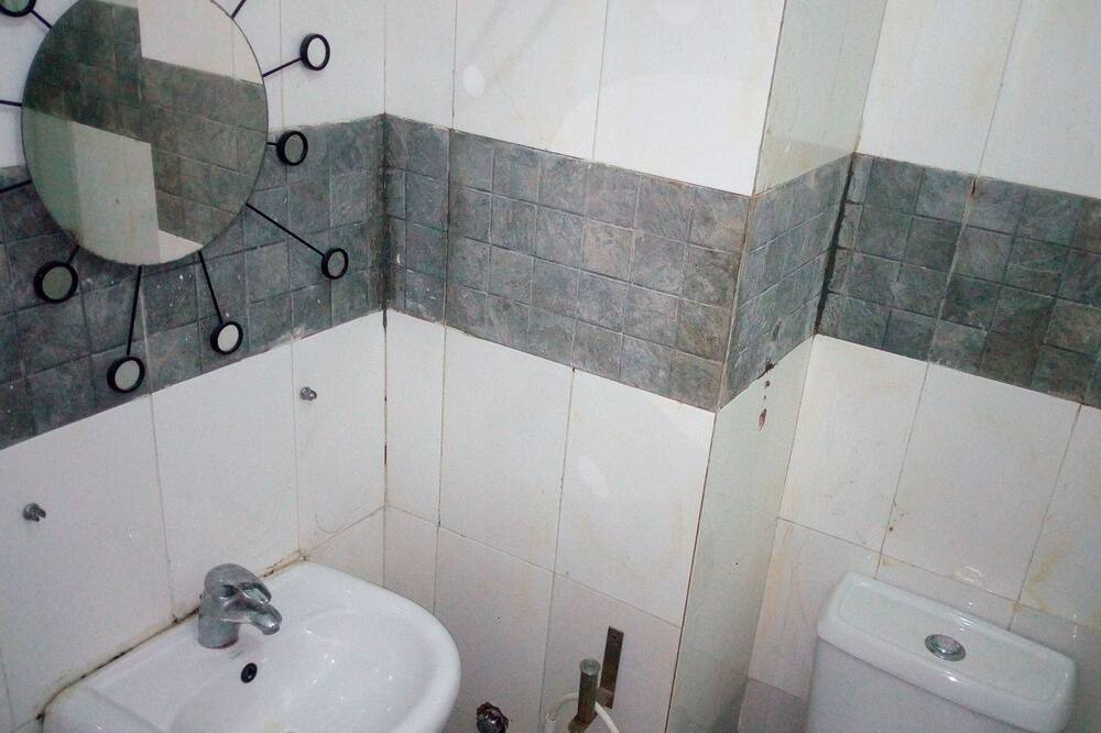 Photo of Bathroom in Ota