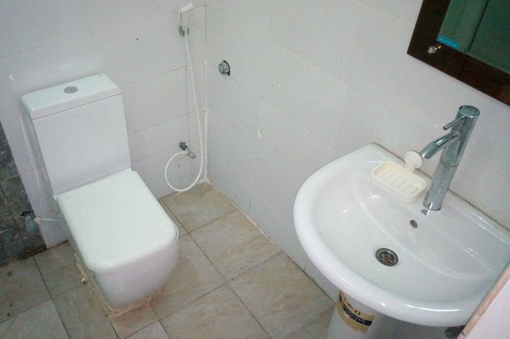 Photo of Bathroom in Ota