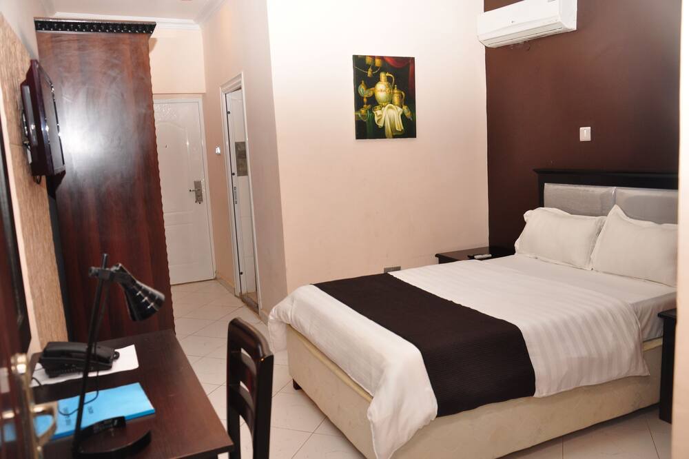 Photo of Bedroom in Ota