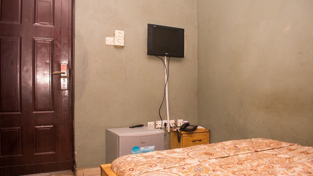 Photo of Bedroom in Ikotun