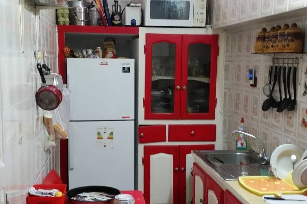 Photo of Kitchen in El Hafsia