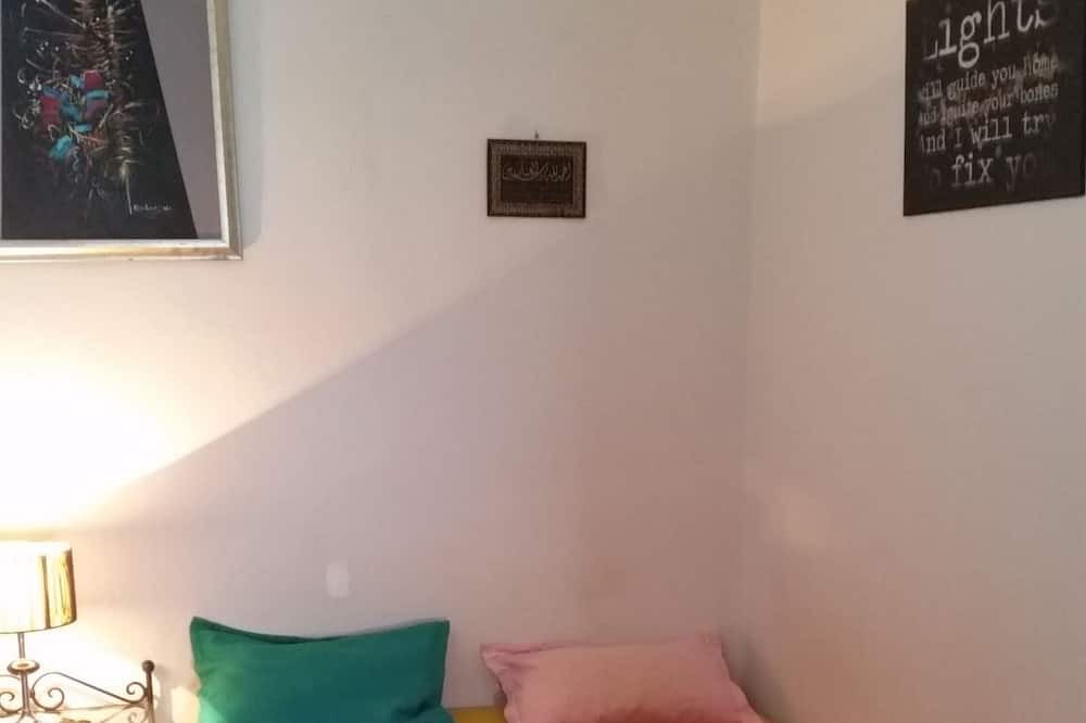 Photo of Bedroom in El Hafsia