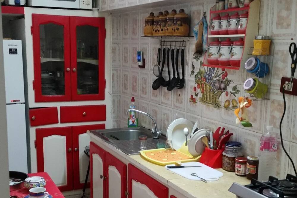 Photo of Kitchen in El Hafsia