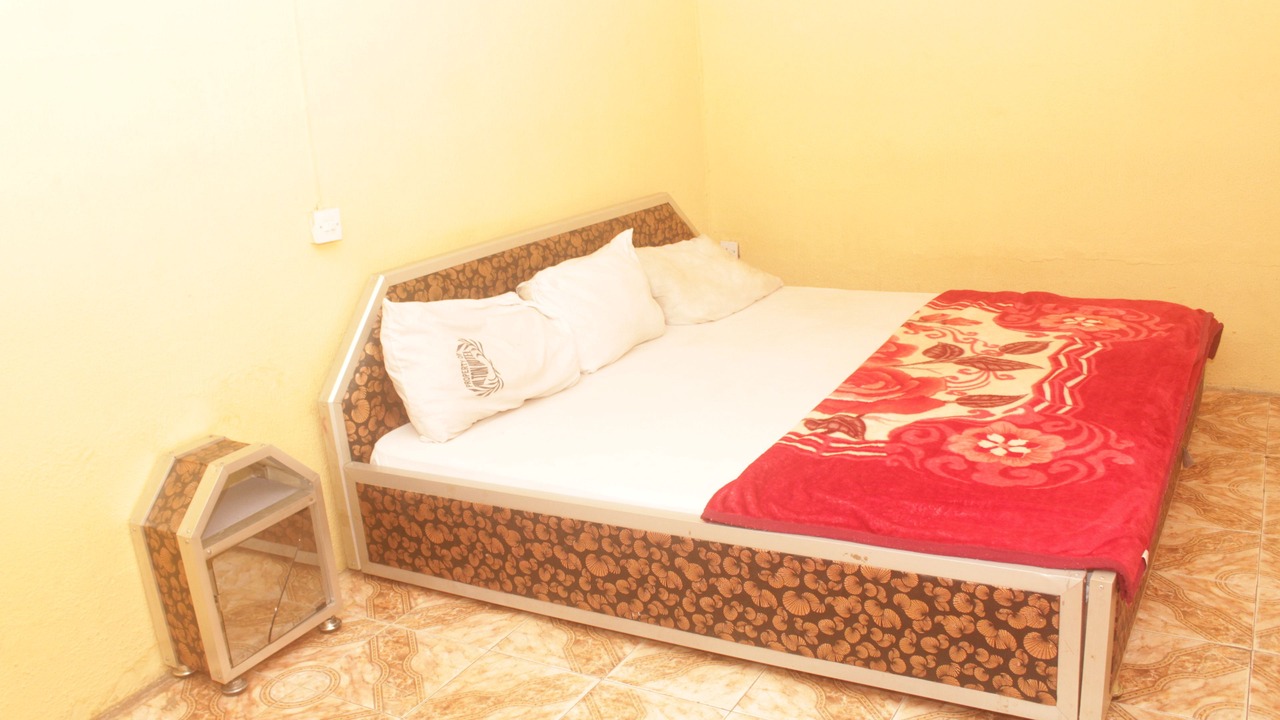 Photo of Bedroom in Ife