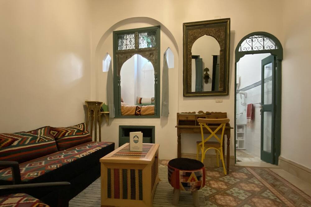 Photo of Livingroom in Centre Ville