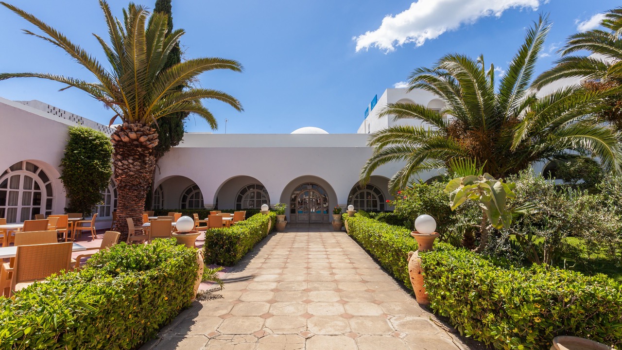 Photo of Outdoor in Yasmine