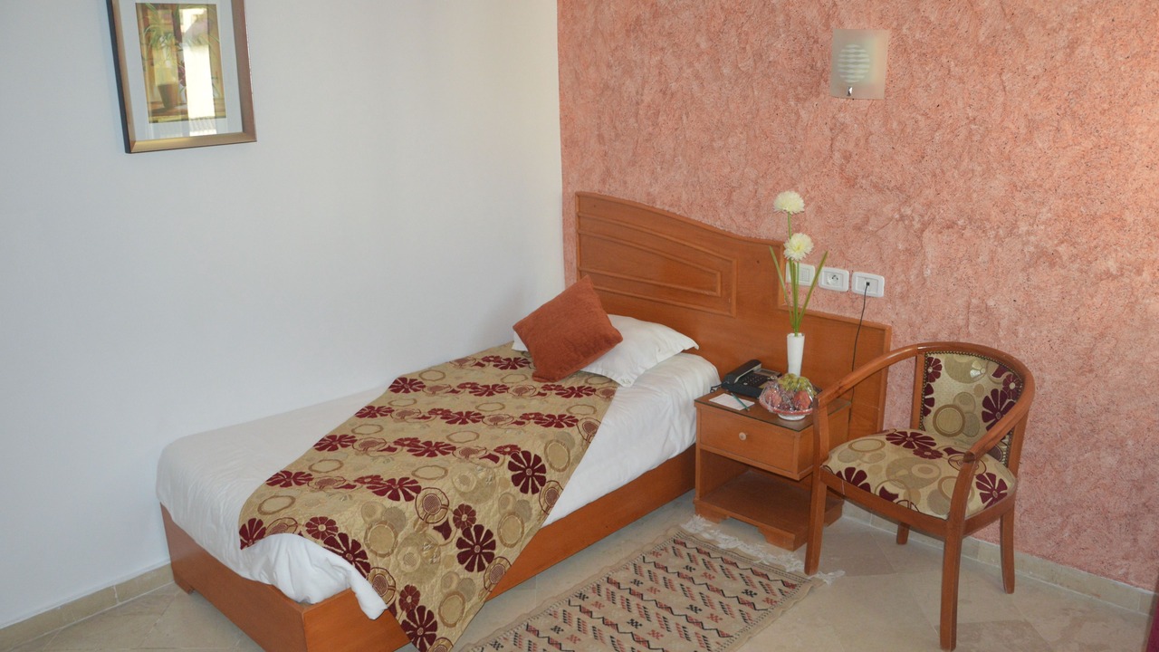 Photo of Bedroom in El Menar 2