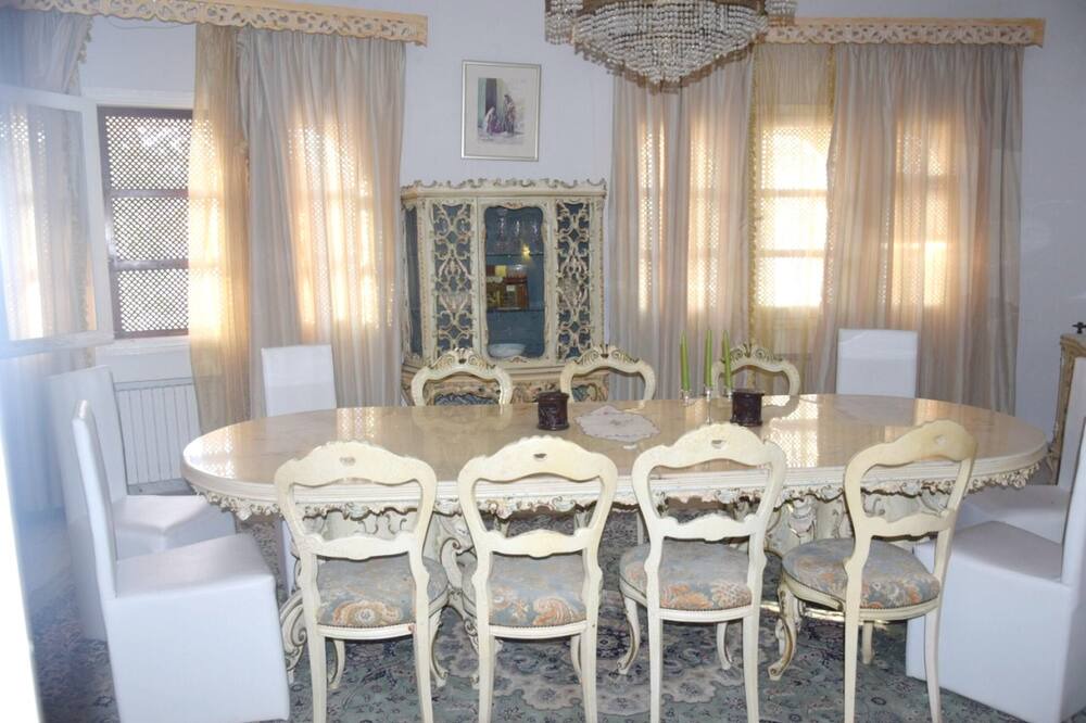 Photo of Livingroom in Sqanes