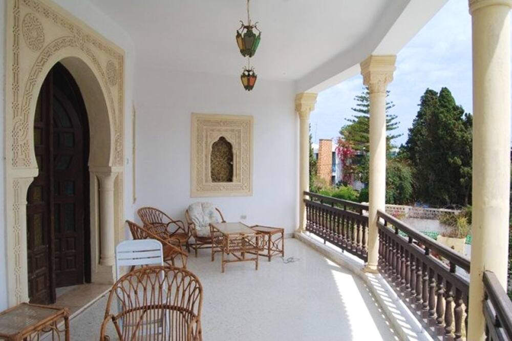 Photo of Patio Balcony in Sqanes