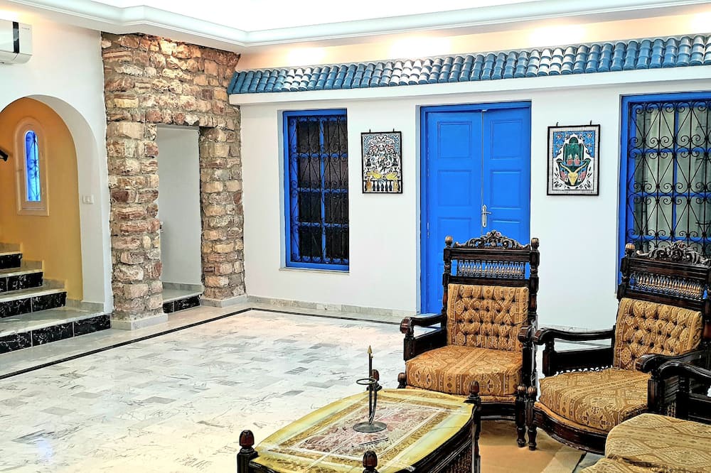 Photo of Livingroom in Bouficha