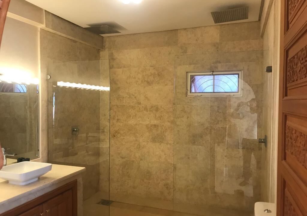 Photo of Bathroom in Ghmate